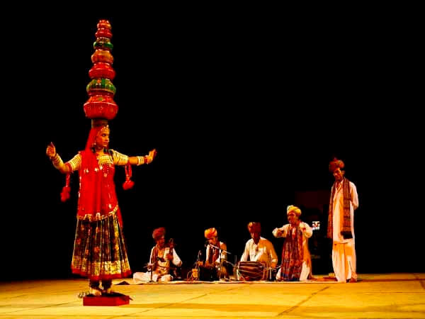 Terah Tali dance religious festival